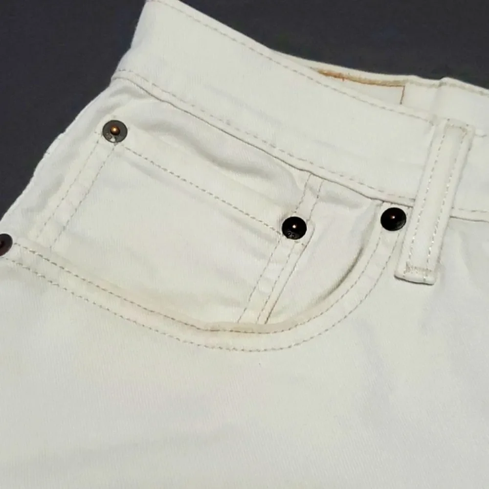 Levi's 569 Off White Loose Fit Straight Classic Preppy Jean Shorts 31